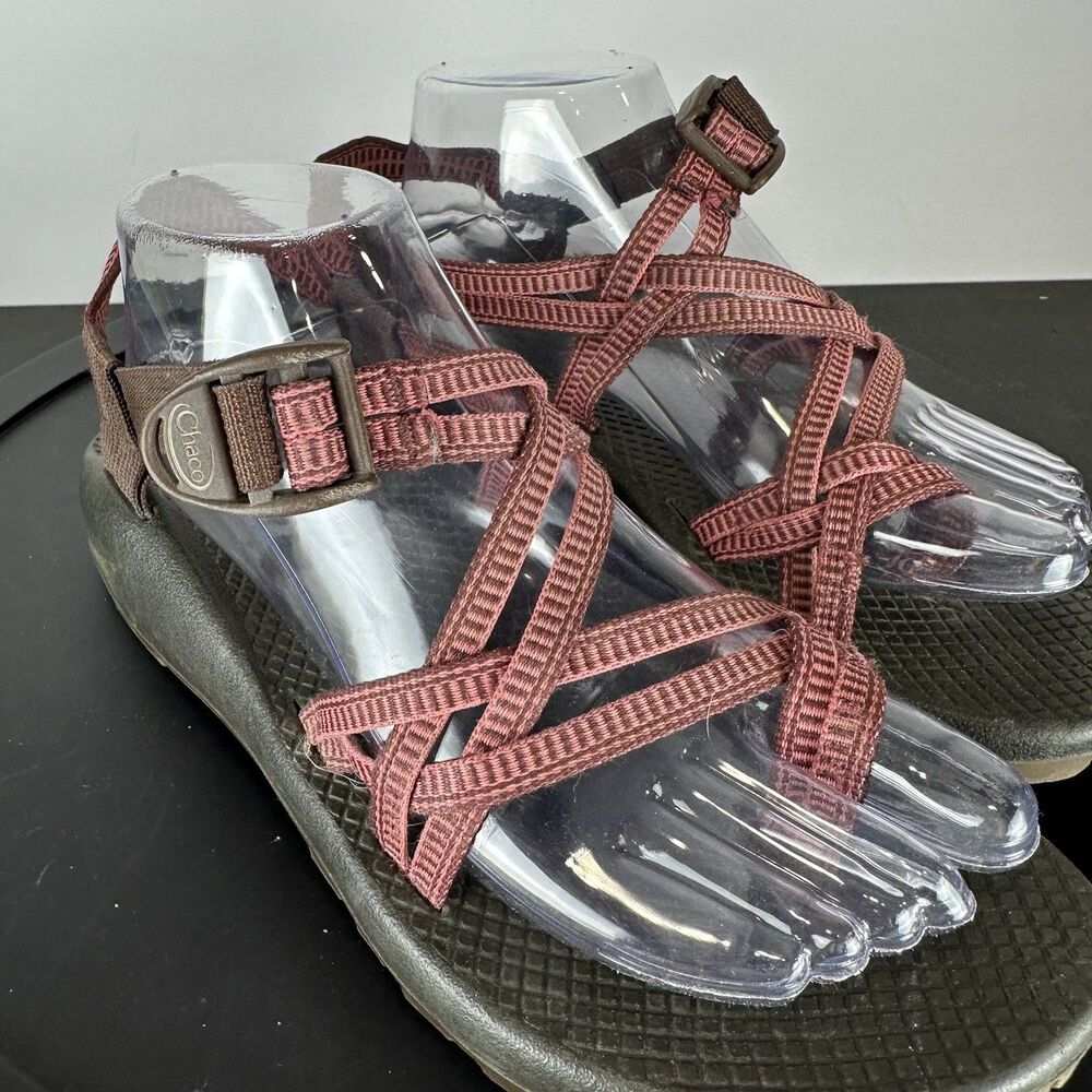 Chaco ZX/2 Strappy Sandals Womens Pink Brown Geometric Size 9 US Adjustable